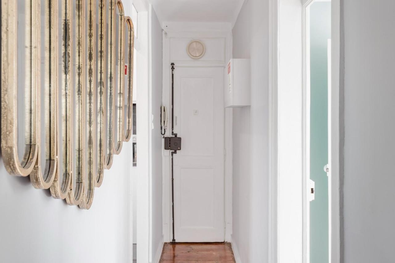 Avenida Da Liberdade Area, Bright And Newly Renovated 2 Bedroom Apartment, Lisbon Historical Center Экстерьер фото